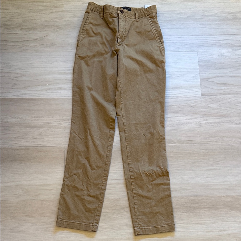 Never Worn Before: Banana Republic Women’s High-Rise Khaki Chinos